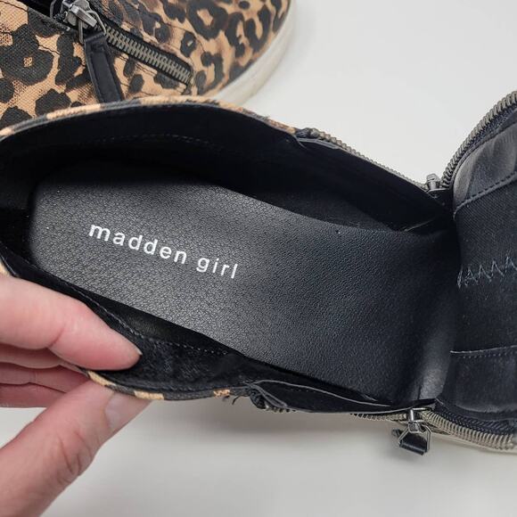 Animal Print Ankle Bootie 9.5 Hidden Wedge Shoes Leopard Sneaker Madden Girl - Picture 7 of 10